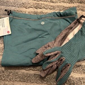 Lululemon Running Neck Warmer and Gloves Set